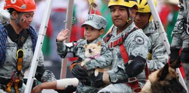 Miles de personas disfrutaron el desfile del 112 aniversario de la Revolución