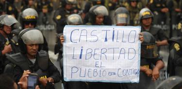 Manifestantes en varios puntos de Perú rechazan a Boluarte y piden comicios