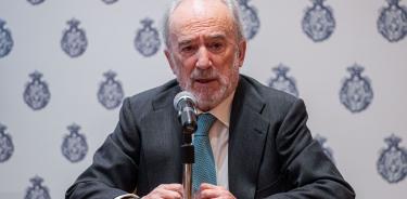 El e director de la Real Academia Española (RAE), Santiago Muñoz, durnate el anución de cambio de sede.