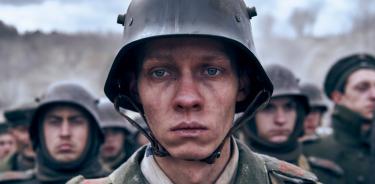 La película alemana 'All Quiet on the Western Front', de Edward Berger, aspira a mejor película internacional, maquillaje, sonido, efectos especiales y banda sonora.