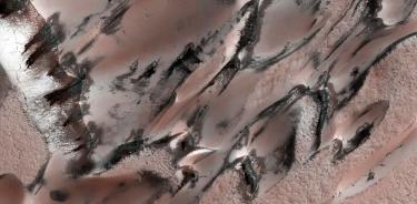 Una imagen del invierno tomada el 22 de julio de 2022 por el Mars Reconnaissance Orbiter de la NASA.