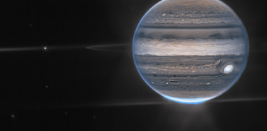 Imagen de Júpiter captada por el telescopio en 2022, en la cual pueden apreciarse sus anillos.