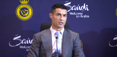 Cristiano Ronaldo decidió darse chance y experimentar un nuevo futbol.

Cristiano Ronaldo decidió darse chance y experimentar un nuevo futbol.