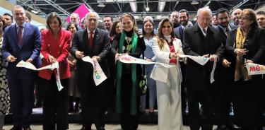 Momentos del corte del listón del pabellón de México en la Feria Internacional de Turismo (FITUR) 2023/