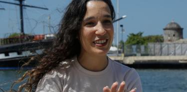 La cantante puertorriqueña Ileana Mercedes Cabra, conocida como iLe, habla en el marco del Hay Festival de Cartagena.
