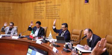 El Consejo Técnico del IMSS en sesión ordinaria aprobó el proyecto para construir nuevos hospitales en Coahuila, continuar la etapa de remodelación del hospital de San Quintín y obras de ampliación y remodelación en Oaxaca, Chiapas y Michoacán