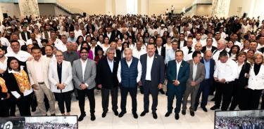 El secretario general del SNTE, Alfonso Cepeda Salas, y el gobernador de Sinaloa, Rubén Rocha Moya, acordaron solucionar pendientes salariales y prestacionales para Maestros.