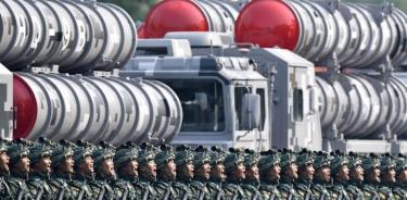 Misiles chinos en un desfile del Ejército Popular en Pekín