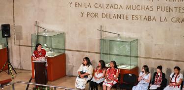 La Secretaría de Cultura del Gobierno de México llevó a cabo el evento “Poesía, canto y palabra” para conmemorar el Día Internacional de la Lengua Materna.