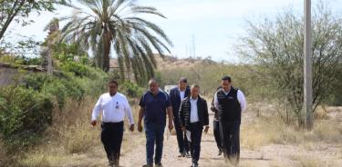 El director general del ISSSTE, Pedro Zenteno realizó un recorrido por el terreno que donará el estado de Sonora, para verificar que cumple con las especificaciones necesarias