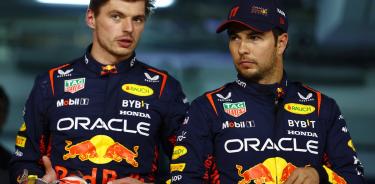 Aunque Max y Sergio Pérez no sean los mejores amigos tienen el compromiso de trabajar con Red Bull