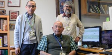 (De ziq a der) Enrique Ortiz Bermúdez, José Luis Villaseñor y Miguel Murguía Romero, del Instituto de Biología, presentaron sus hallazgos en la octava versión del World Checklist of Vascular Plants (WCVP).