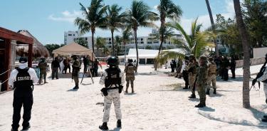 Elementos de la Guardia Nacional en Playas de Cancún (Foto de Archivo)