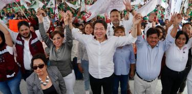 Mario Delgado, dirigente nacional de Morena, tomó protesta a los comités de defensas de la 4T en la CDMX.