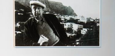 Pablo Neruda.