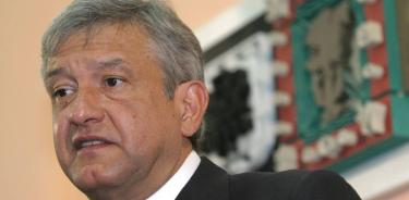 El presidente Andrés Manuel López Obrador en una fotografía cuando era jefe de Gobierno del Distrito Federal