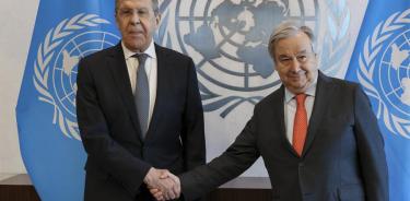 El secretario general de la ONU, Antonio Guterres, recibe al canciller ruso, Serguéi Lavrov, antes de su intervención