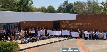 Concentración y menifetación contra la ley de ciencia en el CCG de la UNAM, campus Morelos.