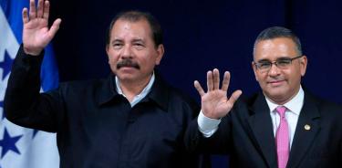 El dictador nicaragüense Daniel Ortega le otorgó la nacionalidad al salvadoreño Mauricio Funes
