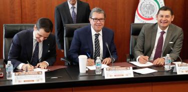 Firma entre Senado y Universidad Panamericana