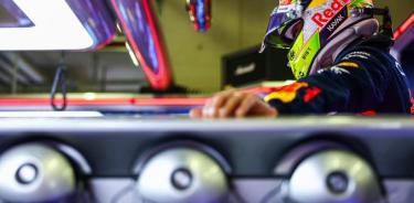 Las presiones de los últimos días desde Red Bull ya hacen estragos en el piloto mexicano
