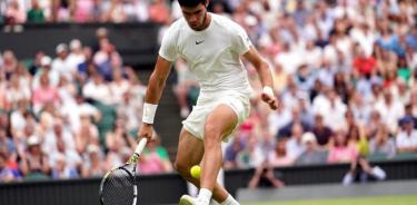 Carlos Alcaraz sigue abriéndose camino en Wimbledon
