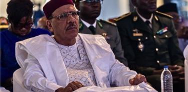 El presidente legítimo de Nigeria, Mohamed Bazoum