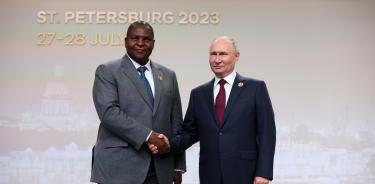 Faustin-Archange Touadéra, presidente de la República Centroafricana y Vladimir Putin, presidente ruso.