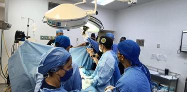 Familiares de un paciente que murió al sufrir una crisis hipertensiva, accedieron a la donación de órganos en el Hospital General Regional del IMSS en Jalisco