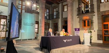 El Canal del Poder Judicial de la Federación y el Canal Universitario Nacional Zoom de Colombia firmaron un convenio de colaboración.