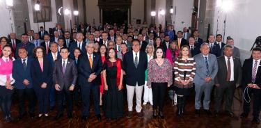 Maestros respaldan a SEP en defensa de la educación pública y los Libros de Texto Gratuitos.