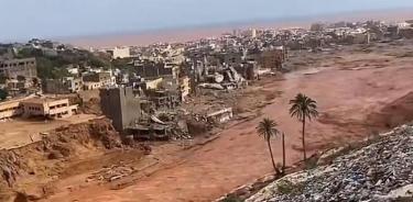 Barrios enterros de Derna, en la costa este de Libia, fueron tragados por el mar