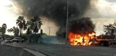 Así fue la quema de camiones en la carretera Nacional