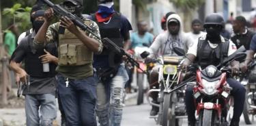 Bandas criminales fuertemente armadas se pasean impunes por las calles de Puerto Príncipe