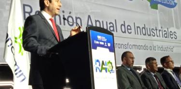 El presidente de la Concamin, José Abugaber Andonie, durante la inauguración de la Reunión Anual de Industriales (RAI) 2023, destacó que la transición tecnológica, no significa pérdida de empleos