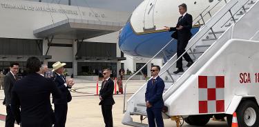 El secretario de Estado de EU, Antony Blinken, al arribar al Aeropuerto Internacional Felipe Ángeles/