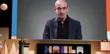 Yuval Noah Harari, de la Universidad Hebrea de Jerusalén, destacó la mentalidad flexible como habilidad.