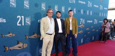 El cineasta Noah Pritzker y los actores Miles Heizer y Griffin Dunne.