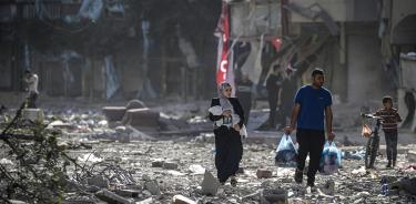 Familia residente en el centro de Gaza huye con lo puesto tras la llegada de las tropas israelíes