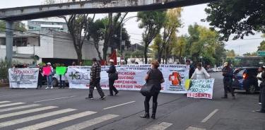 Trabajadores del hospital Xoco bloquean para exigir mejores condiciones de trabajo