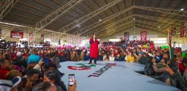 La precandidata presidencial del PAN, Xóchitl Gálvez, pidió el voto de los habitantes de Perote, Veracruz, para velar por los más pobres y mejorar la vida de los jóvenes.