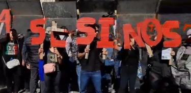 Continúan manifestaciones en la Plaza de Toros México; hubo enfrentamientos y lesionados