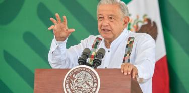 El presidente de México, Andrés Manuel López Obrador, habla durante una rueda de prensa este jueves, en Acapulco, en el estado Guerrero (México).