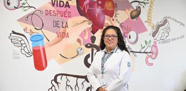 La doctora Érika Rivera Durón, jefa de área de Trasplantes de la Coordinación de Donación y Trasplantes de Órganos, Tejidos y Células del IMSS, señaló que el instituto contempla abrir más centros de trasplante de riñón en diferentes hospitales