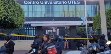 Autoridades de seguridad llegaron a UTEG para atender la emergencia