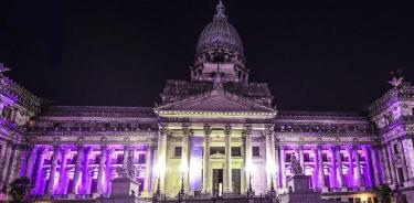 Desde 2017, siguiendo una tendencia internacional, el Congreso de Argentina pasaba a 'ser' violeta cada 8M