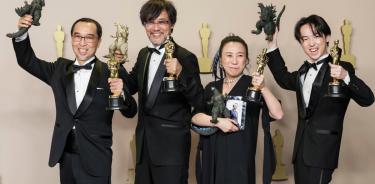 Takashi Yamazaki, Kiyoko Shibuya, Masaki Takahashi y Tatsuji Nojima, Mejores Efectos Visuales por Godzilla Minus One.