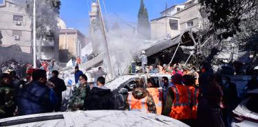 Destrozos causados por el bombardeo israelí en Alepo