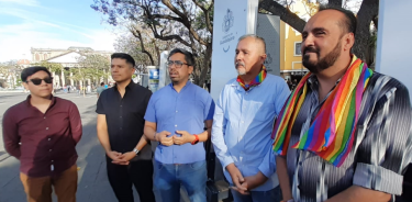 Ramón Tovar y David Vázquez, activistas de la comunidad LGBT, anunciaron que van a impugnar ante el Instituto Electoral y de Participación Ciudadana (IEPC) y ante el Tribunal Electoral