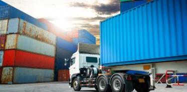 Transporte de cargaes fundamental para el desarrollo de la industria y el comercio